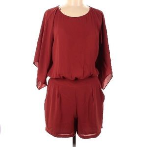 White House Black Market Size 8 Romper